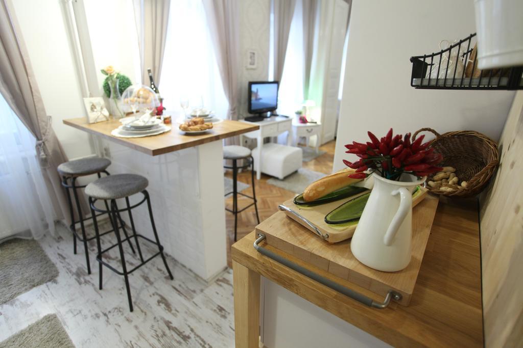 Apartamento D.five Vintage At Basilica Budapest