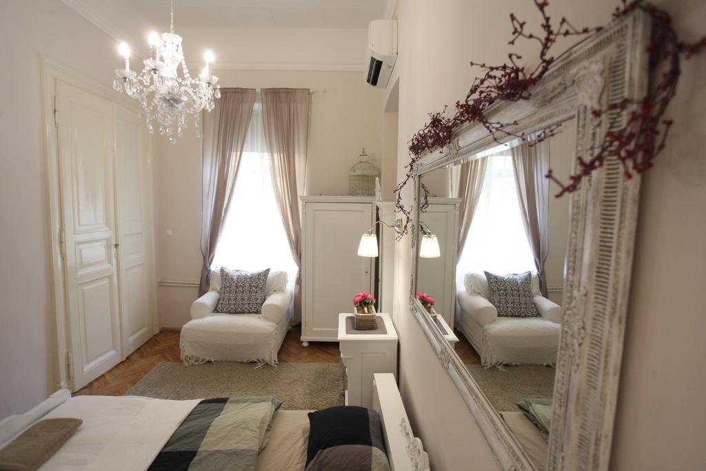Apartament D.five Vintage At Basilica *